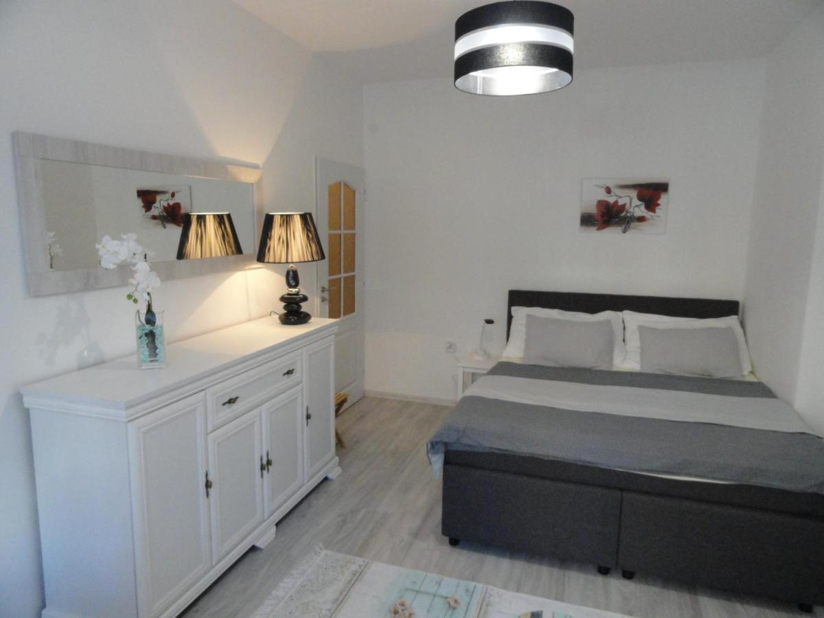 יילמניצה Apartman Sluka מראה חיצוני תמונה