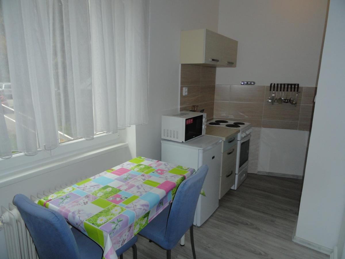 יילמניצה Apartman Sluka מראה חיצוני תמונה